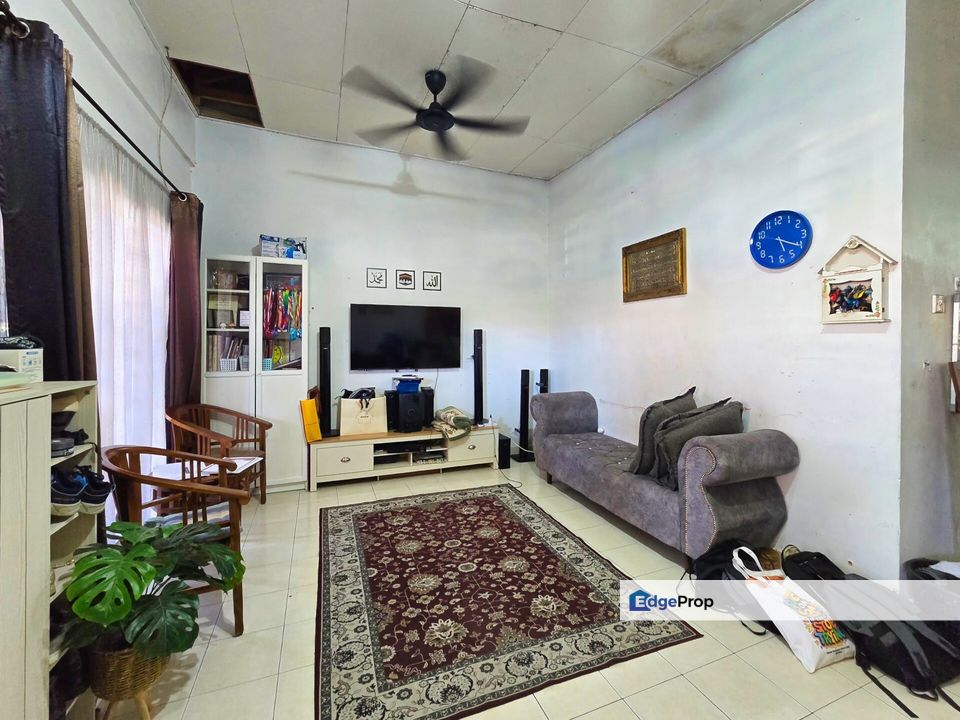 MURAH 1.5 Storey Terrace Seksyen 5 Kota Puteri Rawang, Selangor, Rawang