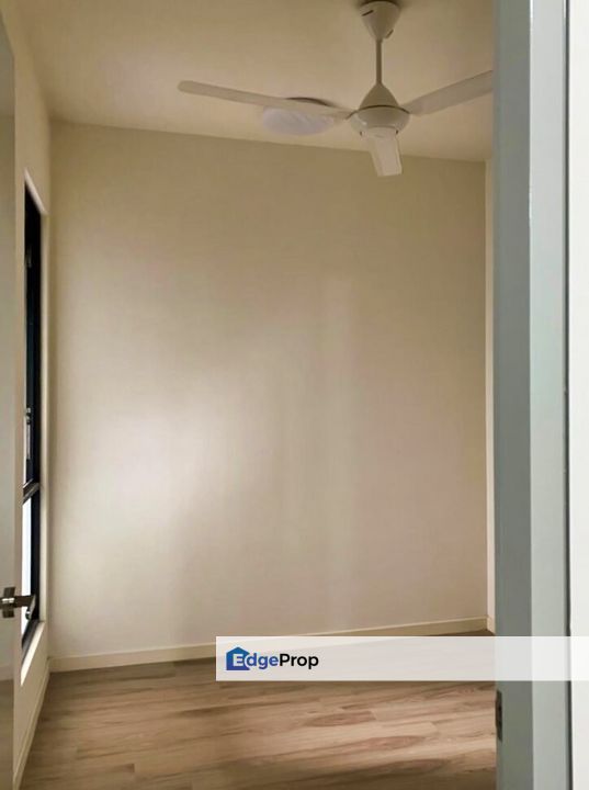 NEAR MRT Emerald 9 Service Residence Batu 9 Cheras, Selangor, Hulu Langat