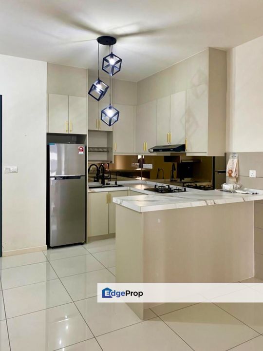 NEAR MRT Emerald 9 Service Residence Batu 9 Cheras, Selangor, Hulu Langat