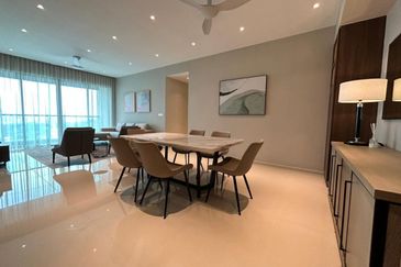 Residensi Solaris Parq