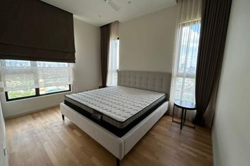 Residensi Solaris Parq