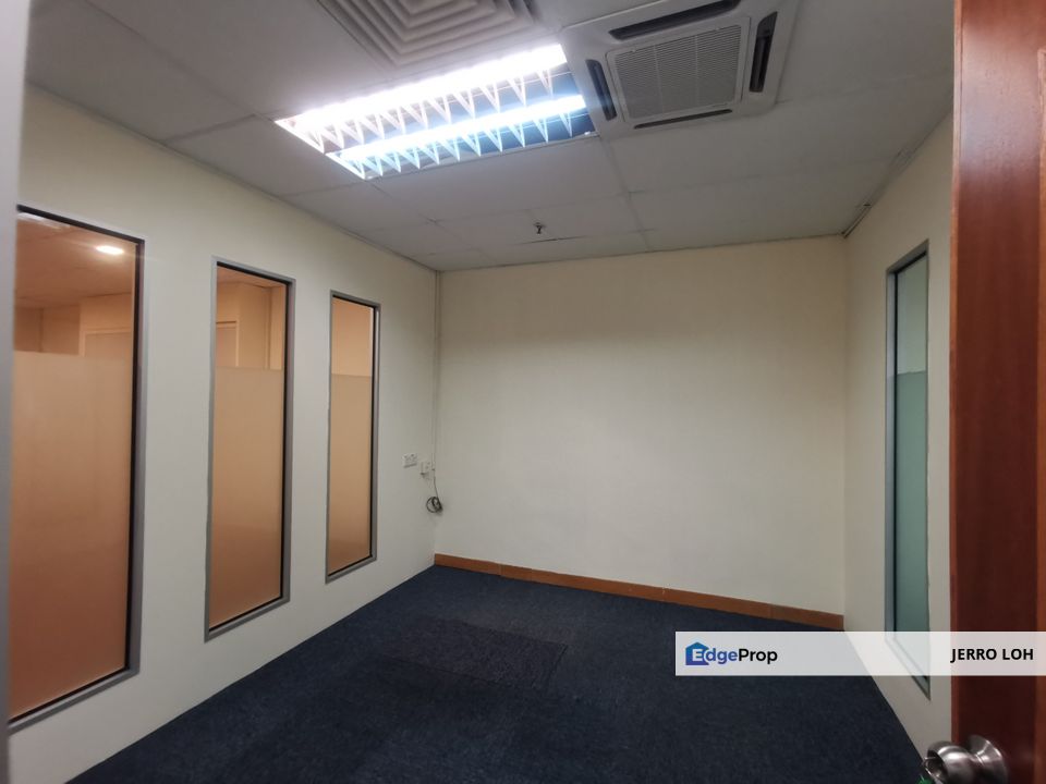 Plaza Mont Kiara Office With Partitioned Rooms For Rent , Kuala Lumpur, Mont Kiara