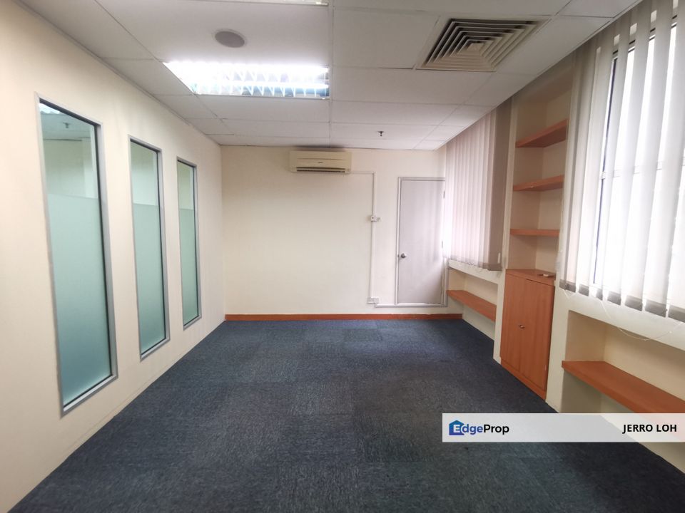 Plaza Mont Kiara Office With Partitioned Rooms For Rent , Kuala Lumpur, Mont Kiara