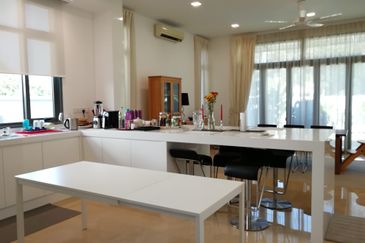 The Residence, Mont Kiara