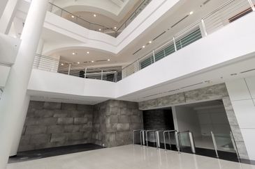 Cyberjaya Enbloc Office Building For Rent