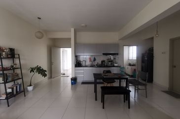 SetiaWalk R3 Solace Service Apartment