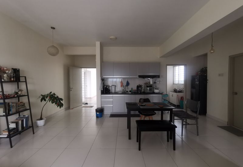 SetiaWalk R3 Solace Service Apartment