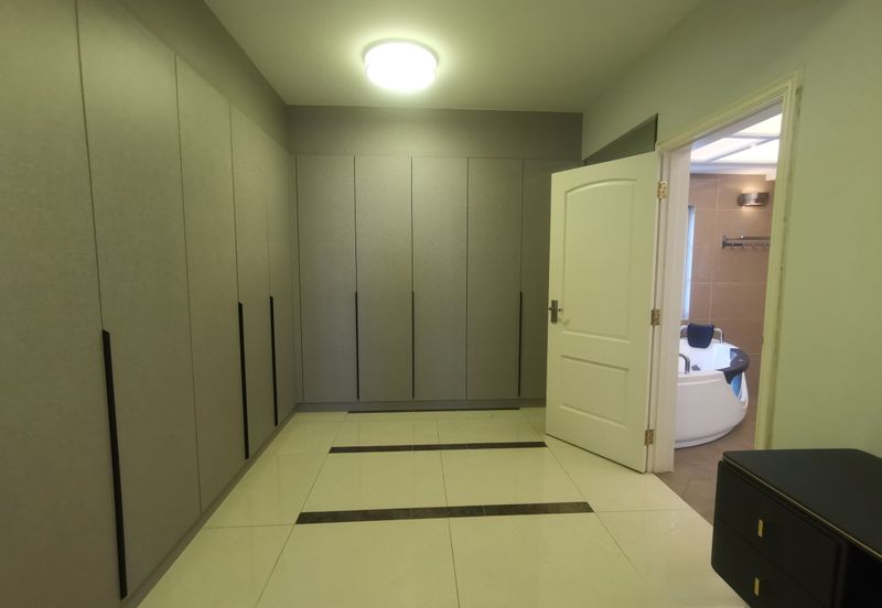 The Residence, Mont Kiara