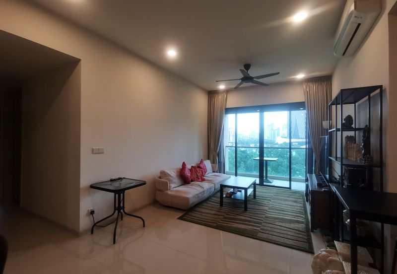 Residensi Solaris Parq