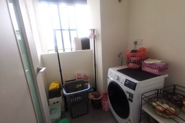 Residensi Solaris Parq