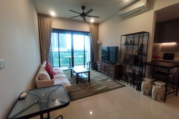 Residensi Solaris Parq