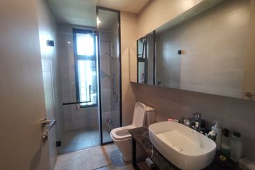 Residensi Solaris Parq