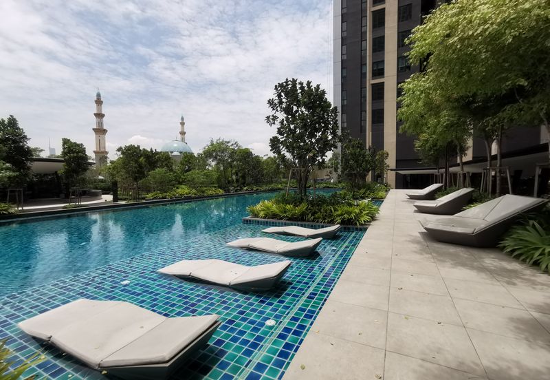 Residensi Solaris Parq