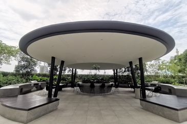 Residensi Solaris Parq