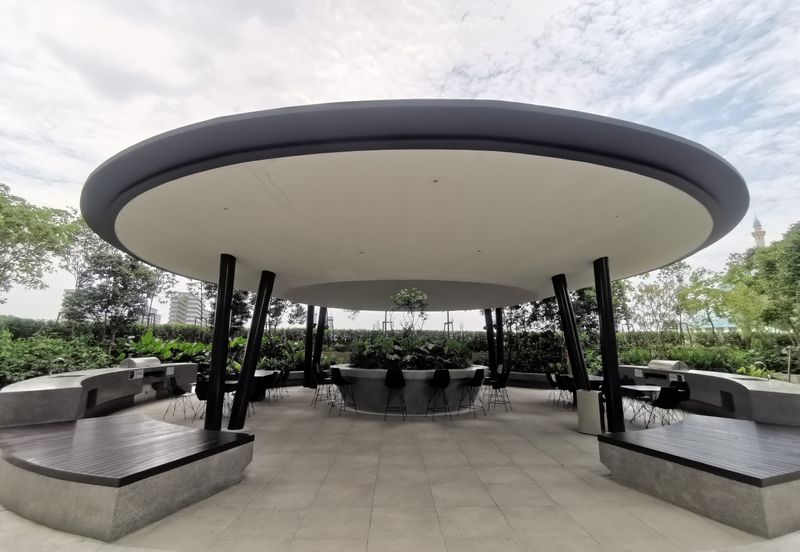 Residensi Solaris Parq