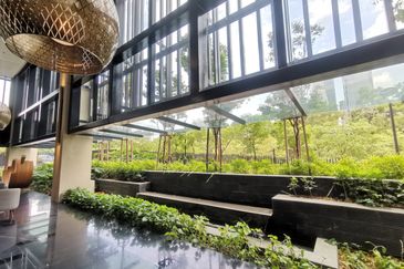 Residensi Solaris Parq