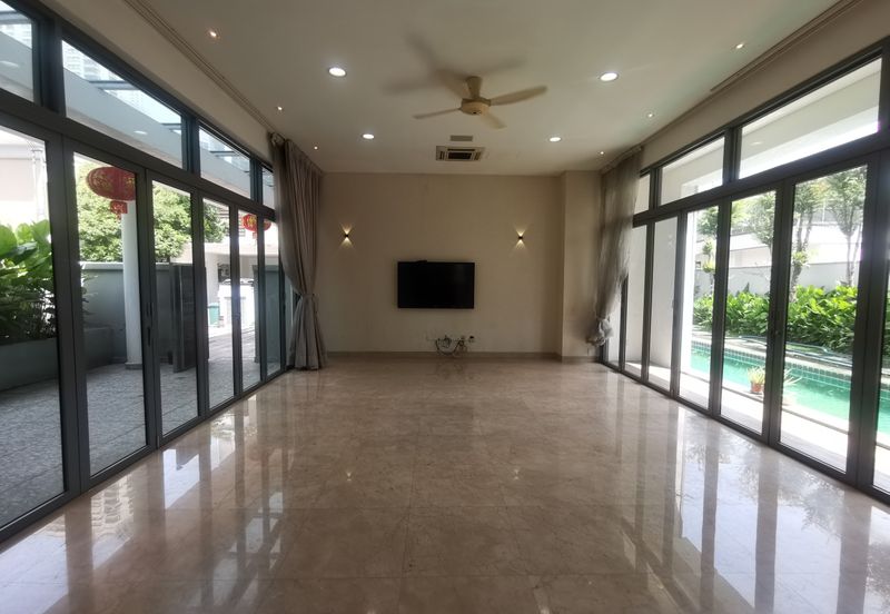 The Residence, Mont Kiara