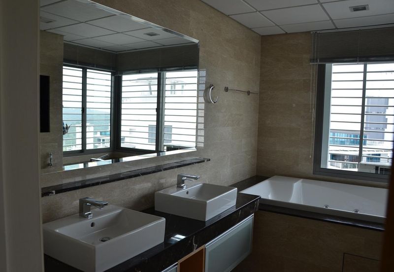 10 Mont Kiara (MK10)