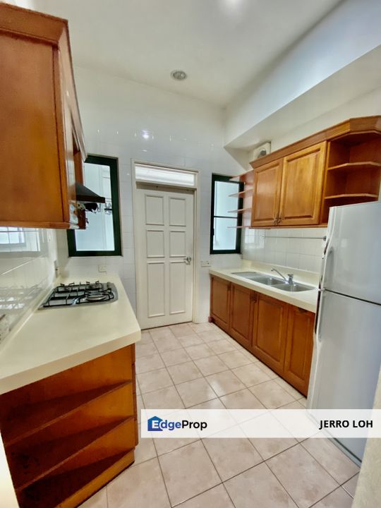 Mont Kiara Sophia Serene Green View Unit For Sale, Kuala Lumpur, Mont Kiara