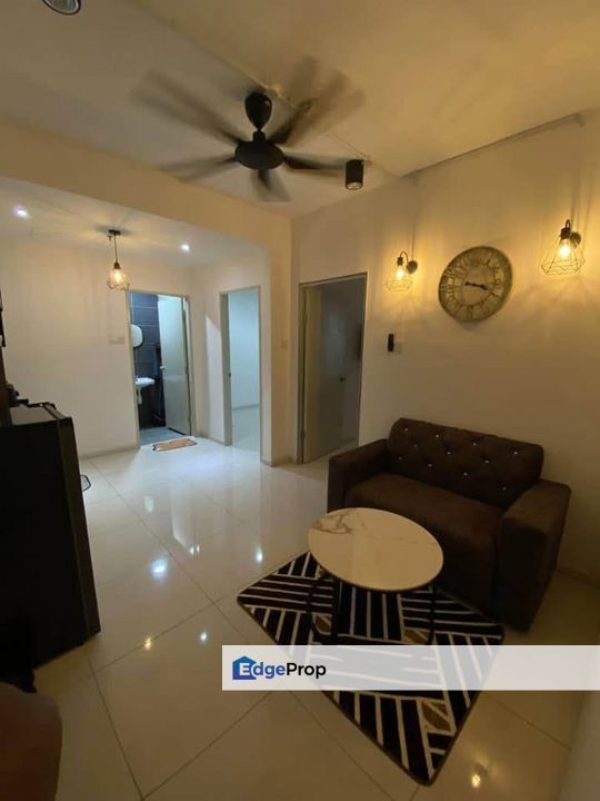 Partially Furnished Horizon Suites Condo – RM1,300 Only!, Selangor, Dengkil