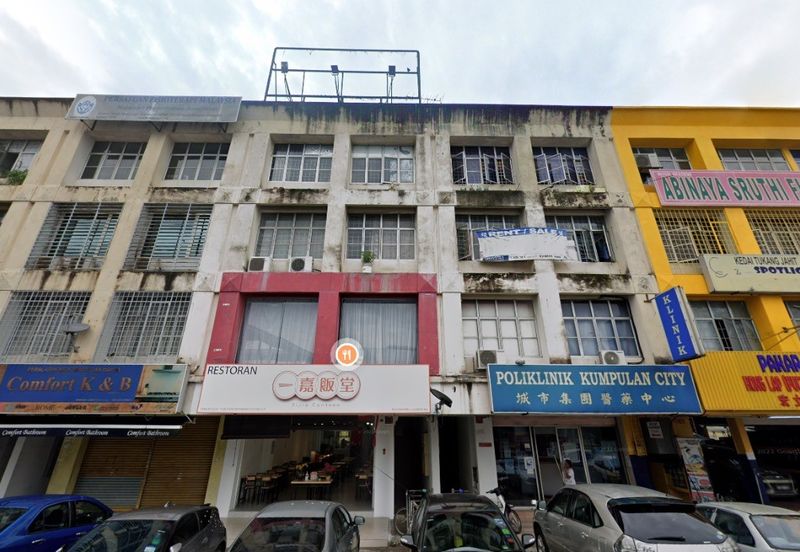 High Exposure Corner Shop @ Taman Wawasan Puchong