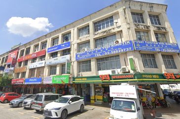 High Exposure Corner Shop @ Taman Wawasan Puchong
