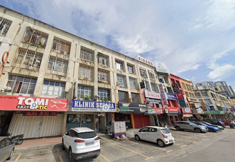 High Exposure Corner Shop @ Taman Wawasan Puchong