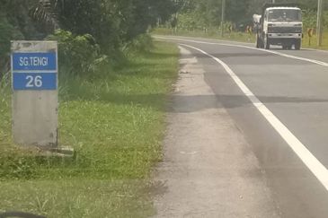 Seksyen 4, Pekan Bestari Jaya