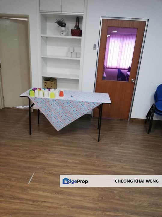 Nzx  commercial complex  near Lembah Subang LRT ., Selangor, Petaling Jaya