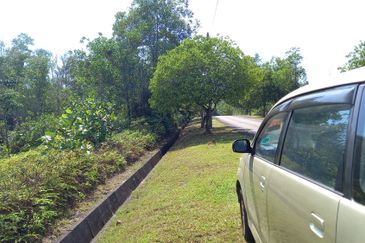 Kelab Golf Bukit Beruntung