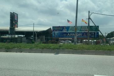 Pekan Simpang 3,Ijok, 