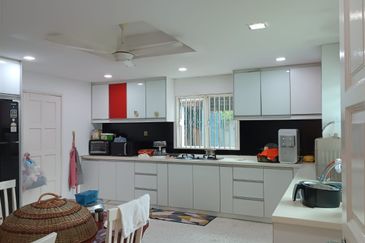 Taman Sri Ampang, Persiaran Desa Ampang , 2 storey bungalow 