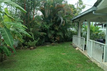 Taman Sri Ampang, Persiaran Desa Ampang , 2 storey bungalow 