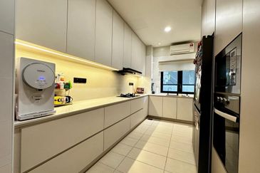 Dalia Residences @ Tropicana Aman