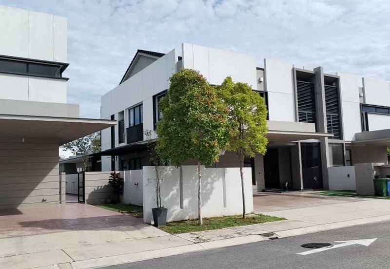 Dalia Residences @ Tropicana Aman