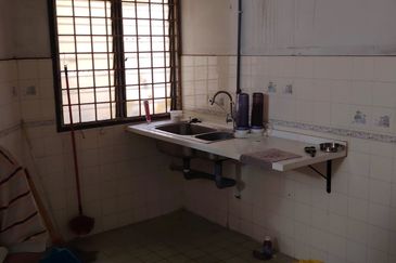 Subang Perdana Goodyear Court 5