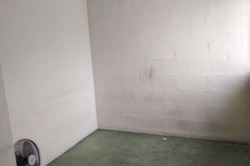 Taman Cahaya, Ampang