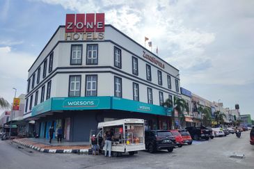 4.9 acres agri land zoned residential for sale in Telok Panglima Garang