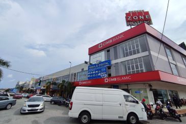 4.9 acres agri land zoned residential for sale in Telok Panglima Garang