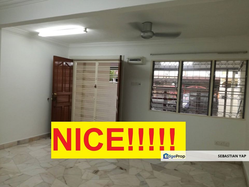 2 storey terrace house for rent in Taman Sri Watan, Ampang., Selangor, Ampang