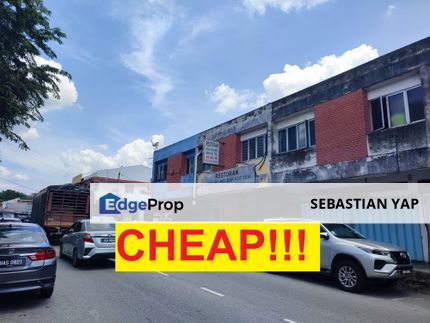 2 storey shop for sale in Taman BukiT Serdang, Seri Kembangan, Selangor, Seri Kembangan