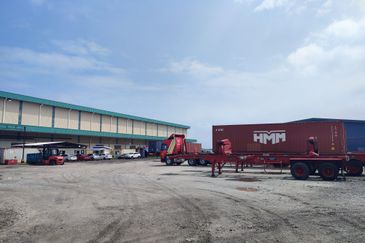 Pulau Indah Industrial Area