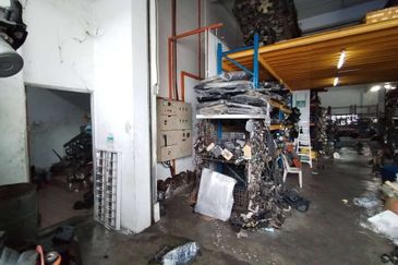 Jalan Bukit Kemuning