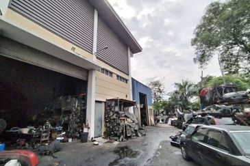 Jalan Bukit Kemuning