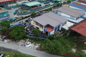 Jalan Bukit Kemuning