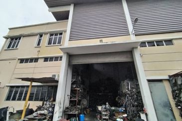 Jalan Bukit Kemuning