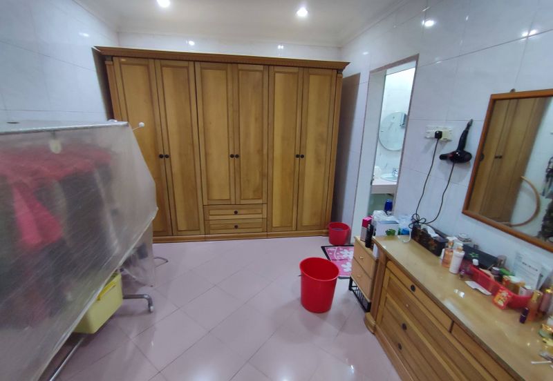 SL 3, Bandar Sungai Long