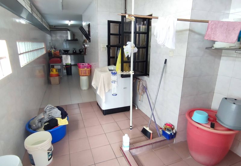 SL 3, Bandar Sungai Long