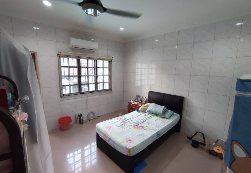 SL 3, Bandar Sungai Long