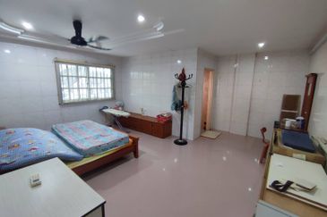 SL 3, Bandar Sungai Long